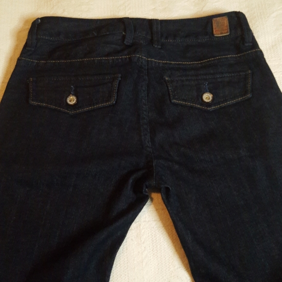 28" Hem - Guess Frankie Flare Jeans; Size 26 - Picture 2 of 12